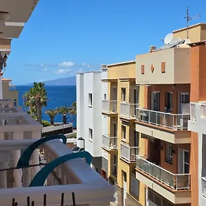 Beautiful Apartment With Air Conditioning Just Steps From The Sea In Playa San Juan Playa de San Juan (Tenerife)